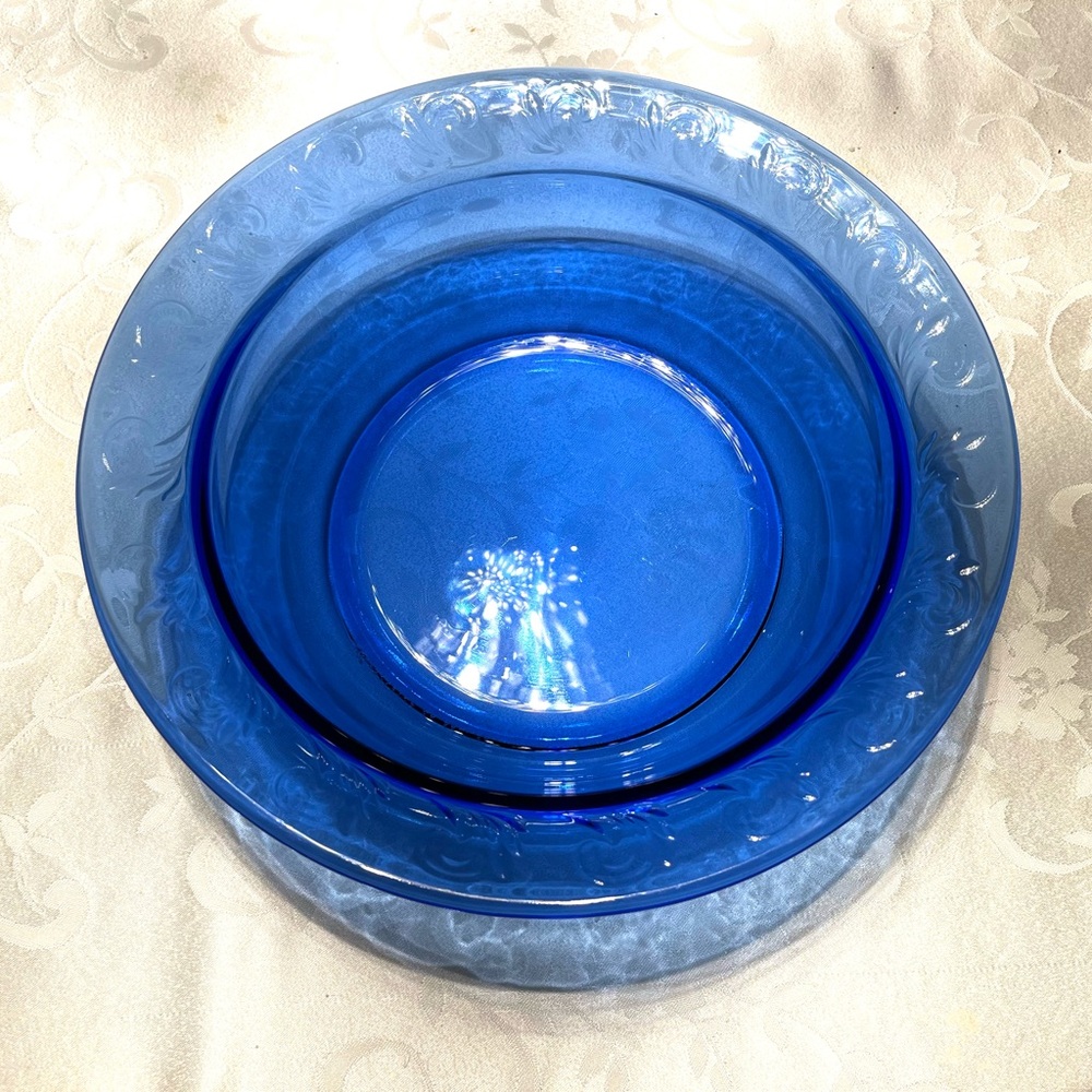 Vibrant royal blue glass serving bowl 30 cm wide 10 cm deep decorative bowl